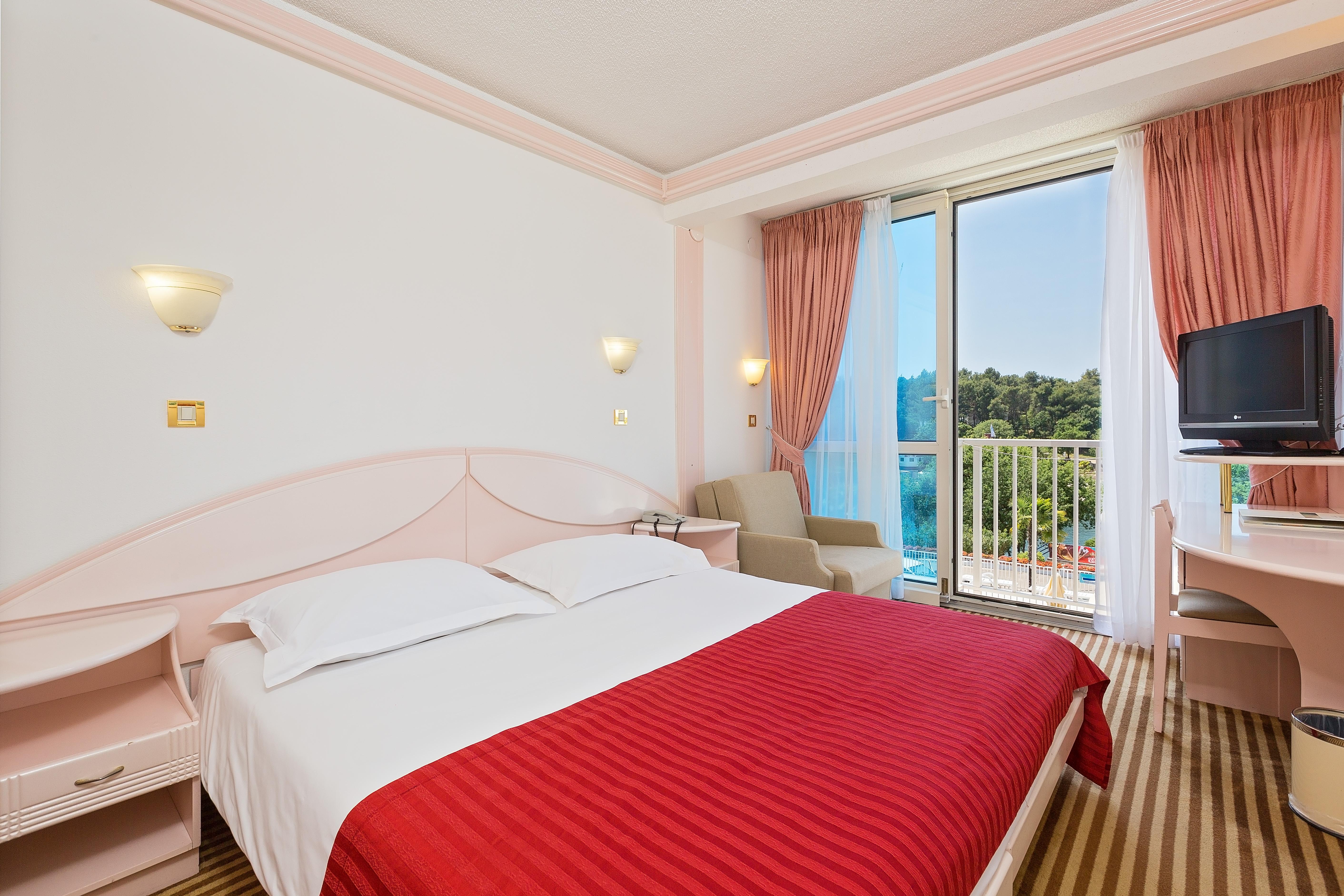 Hotel Zorna Plava Laguna Porec Exterior photo