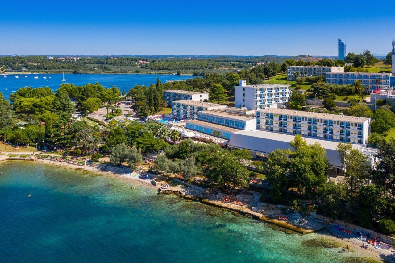 Hotel Zorna Plava Laguna Porec Exterior photo