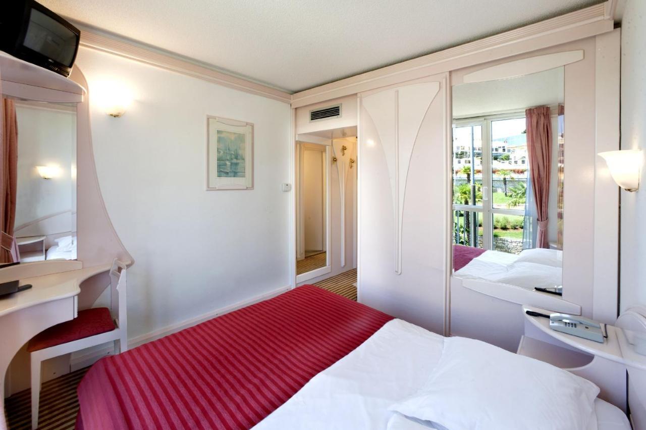Hotel Zorna Plava Laguna Porec Room photo